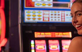Taruhan live casino di ink750 – meja baccarat dan blackjack dengan dealer profesional dan streaming HD